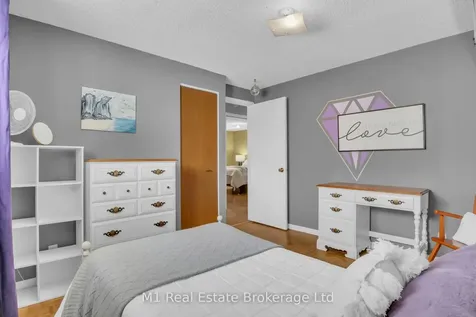 506 Mctavish Street Centre Wellington ON N1M 3C7