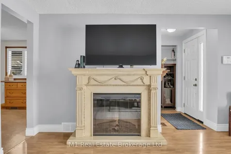506 Mctavish Street Centre Wellington ON N1M 3C7