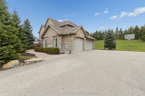 38 Daymond Drive Puslinch ON N1H 6H9