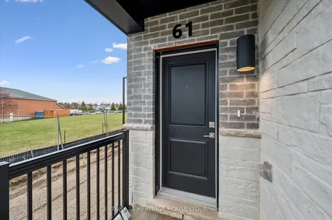 525 Erinbrook Drive Kitchener ON N2E 0L4