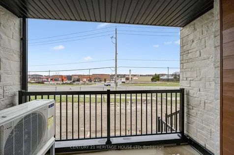 525 Erinbrook Drive Kitchener ON N2E 0L4