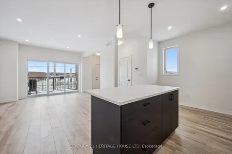 525 Erinbrook Drive Kitchener ON N2E 0L4