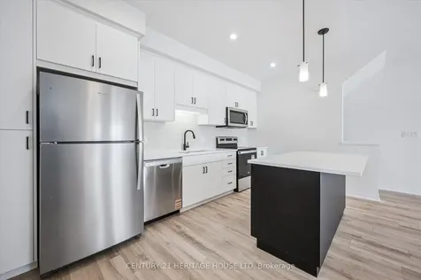 525 Erinbrook Drive Kitchener ON N2E 0L4