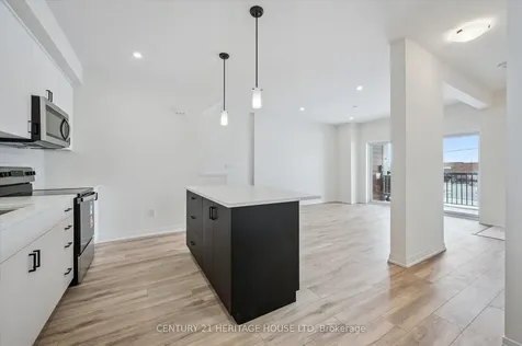 525 Erinbrook Drive Kitchener ON N2E 0L4