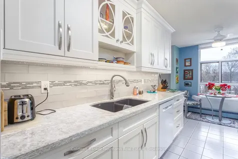 23 Woodlawn Road E Guelph ON N1H 7G6