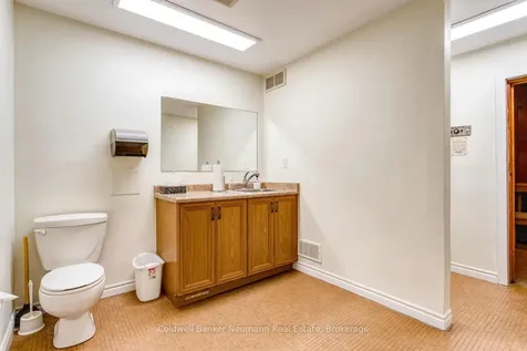 23 Woodlawn Road E Guelph ON N1H 7G6
