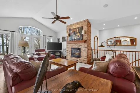 4075 Stone Point Road South Frontenac ON K0H 1X0