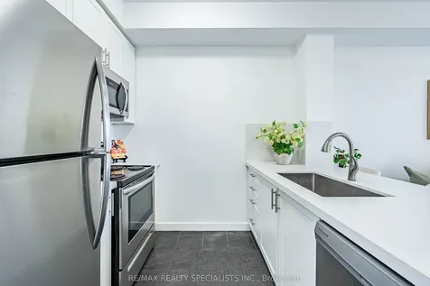 125 Shoreview Place Hamilton ON L8E 0K3