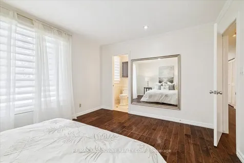 25 Bannisdale Way Hamilton ON L0R 1H2