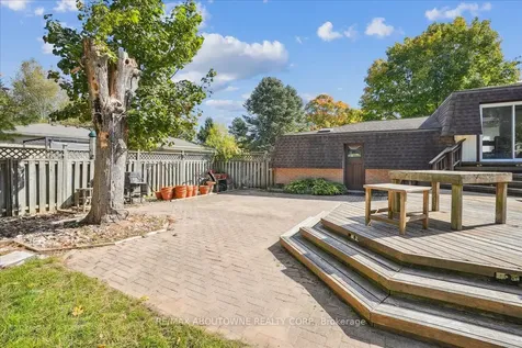 25 Bannisdale Way Hamilton ON L0R 1H2