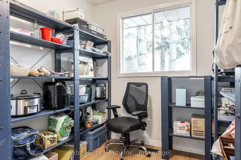 525 Albert Street E Stratford ON N5A 3L6