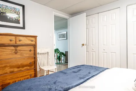 525 Albert Street E Stratford ON N5A 3L6