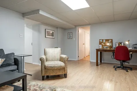 525 Albert Street E Stratford ON N5A 3L6