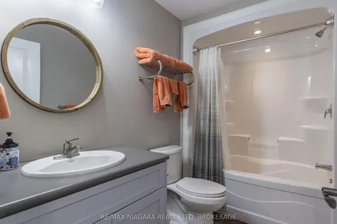 3568 Algonquin Drive Fort Erie ON L0S 1N0
