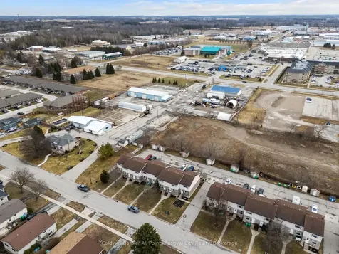 146 Bennett Street E Goderich ON N7A 4H4
