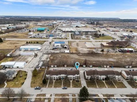 146 Bennett Street E Goderich ON N7A 4H4