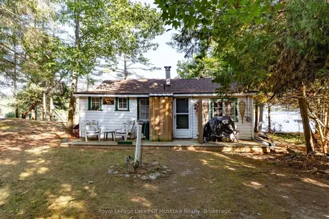 1010 Tara Lane Gravenhurst ON P0E 1N0