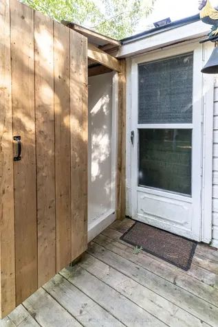 1010 Tara Lane Gravenhurst ON P0E 1N0