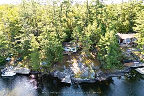 1010 Tara Lane Gravenhurst ON P0E 1N0