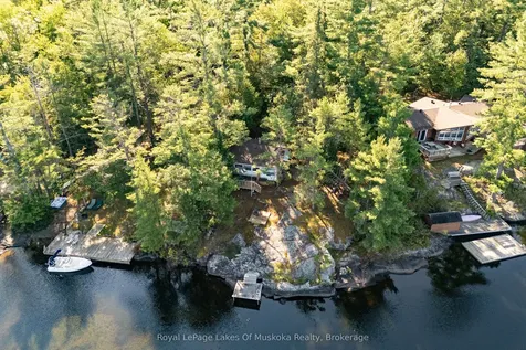 1010 Tara Lane Gravenhurst ON P0E 1N0