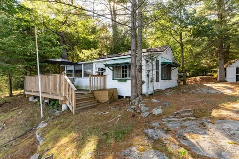 1010 Tara Lane Gravenhurst ON P0E 1N0