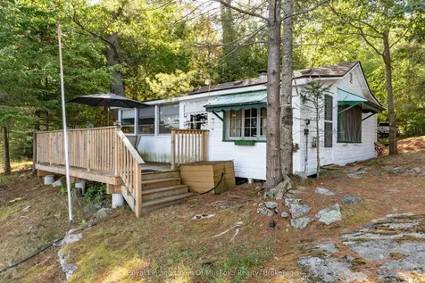 1010 Tara Lane Gravenhurst ON P0E 1N0