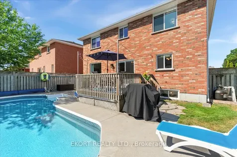 9 Huron Lane Belleville ON K8N 5X5
