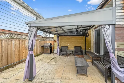 19 Burfield Avenue Hamilton ON L8T 2J8