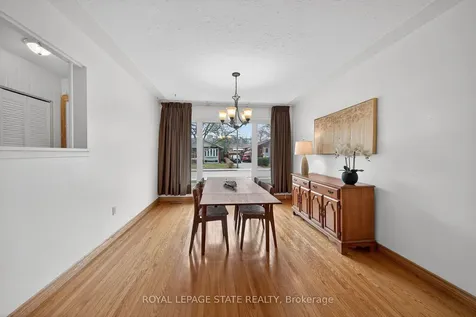 19 Burfield Avenue Hamilton ON L8T 2J8