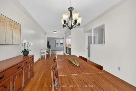 19 Burfield Avenue Hamilton ON L8T 2J8