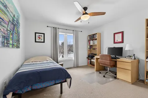 1360 Perradice Drive Kingston ON K7L 5H6