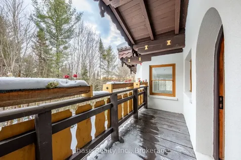 878 Deer Lake Road Huntsville ON P0B 1L0