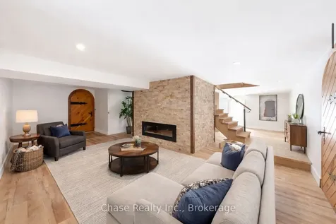 878 Deer Lake Road Huntsville ON P0B 1L0