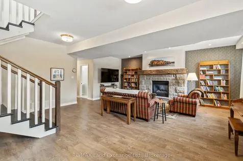 344 Lansdowne Street Saugeen Shores ON N0H 2L0