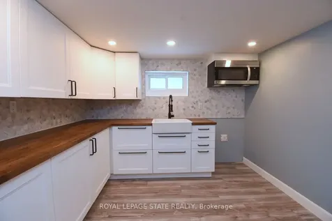 302 East 27th Street Hamilton ON L8V 3G6