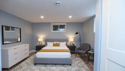 302 East 27th Street Hamilton ON L8V 3G6