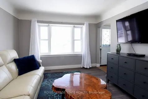 302 East 27th Street Hamilton ON L8V 3G6