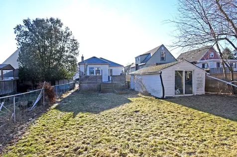 302 East 27th Street Hamilton ON L8V 3G6