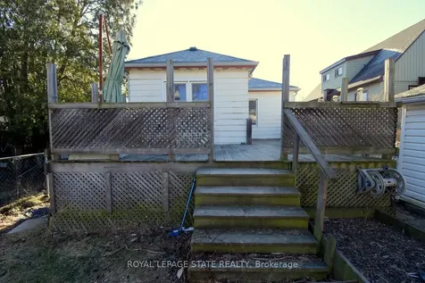 302 East 27th Street Hamilton ON L8V 3G6