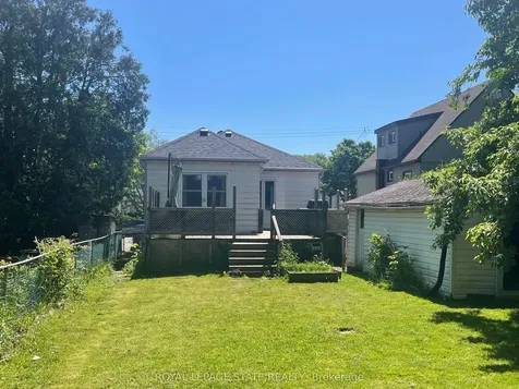 302 East 27th Street Hamilton ON L8V 3G6