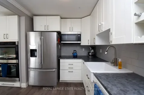 302 East 27th Street Hamilton ON L8V 3G6