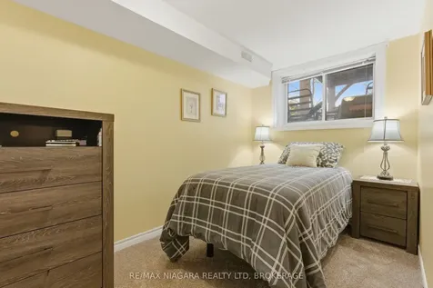 57 Meredith Drive St. Catharines ON L2M 6R5