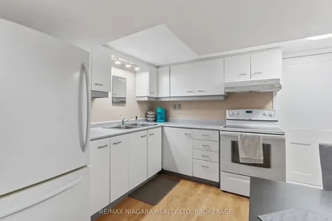 57 Meredith Drive St. Catharines ON L2M 6R5