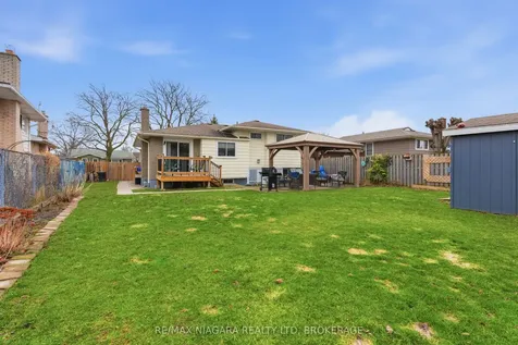 57 Meredith Drive St. Catharines ON L2M 6R5