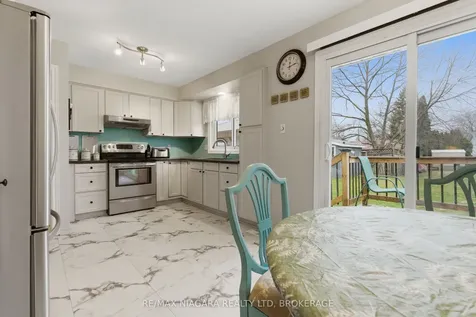 57 Meredith Drive St. Catharines ON L2M 6R5