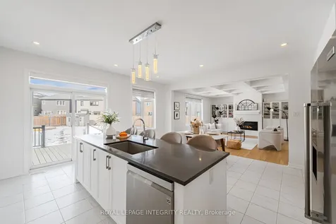 1027 Parabolica Way Kanata ON K2T 0R1