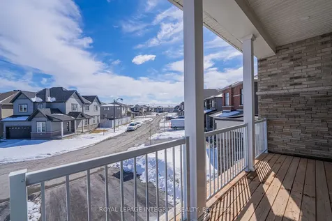 1027 Parabolica Way Kanata ON K2T 0R1