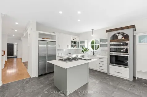 60 Ironside Court Kanata ON K2K 3H6