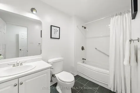 60 Ironside Court Kanata ON K2K 3H6