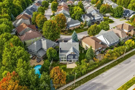 60 Ironside Court Kanata ON K2K 3H6